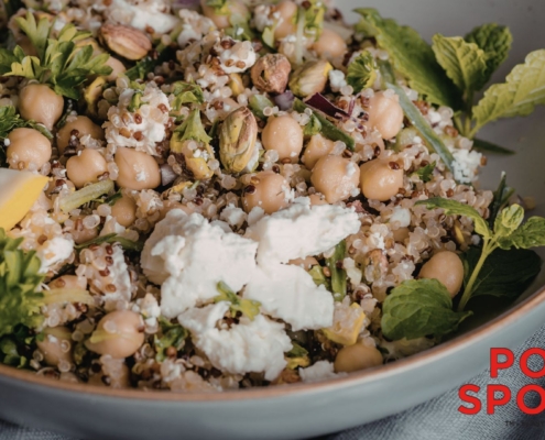 Mediterranean salad with a vinaigrette - Pour Spouts Mediterranean Herb Vinaigrette Recipe